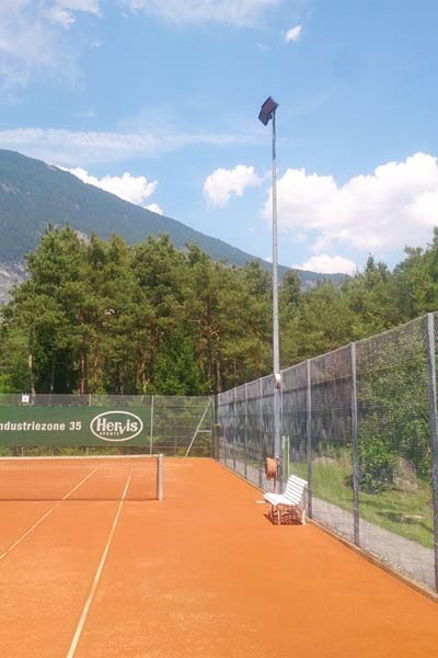 What is The Best Tennis Court LED Floodlight